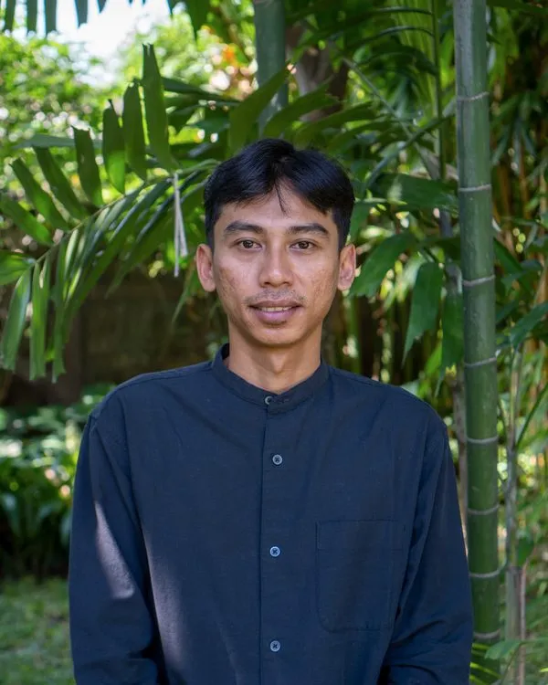 Yoga Pratama